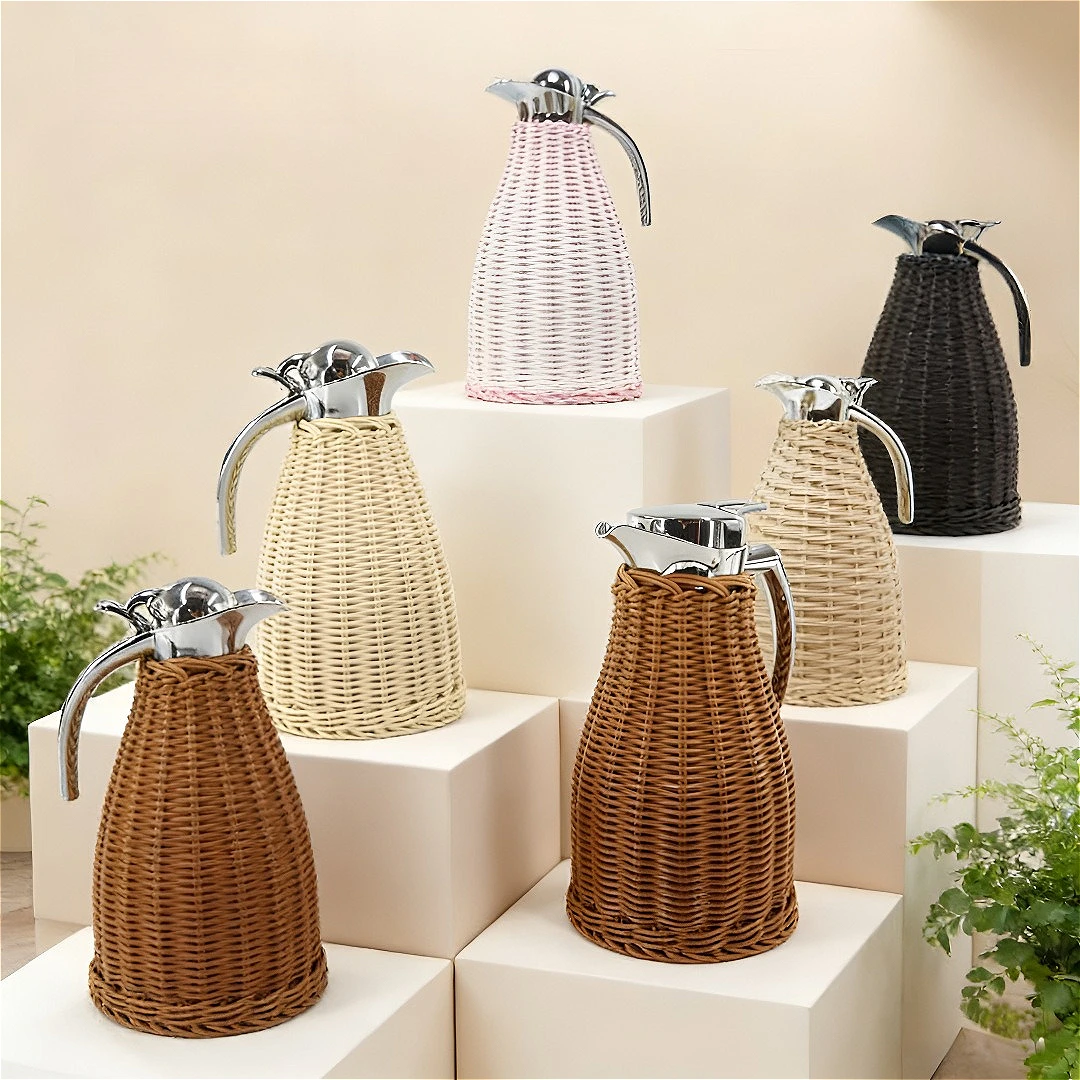 1.5L Handwoven Rattan Vacuum Thermos, 304 Stainless Steel Water Bottle for Home, Hot Beverage Flask
