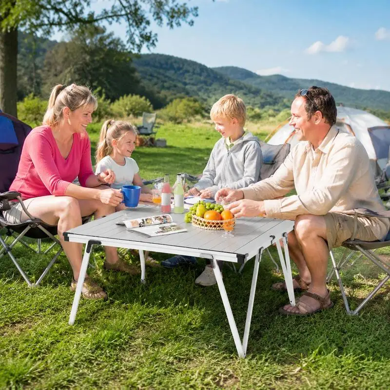 Table de camping pliante en aluminium avec sac de transport, structure stable et pieds antidérapants, plateau spacieux pour pique-nique, camping en plein air, terrasse et loisirs nomades