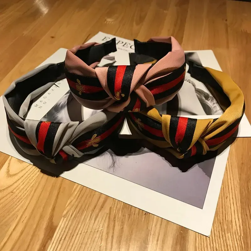 2025 موضة جديدة هيرباند عقال للنساء موضة عمامة مخطط رباط شعر نمط النحل طباعة إكسسوارات الشعر #3