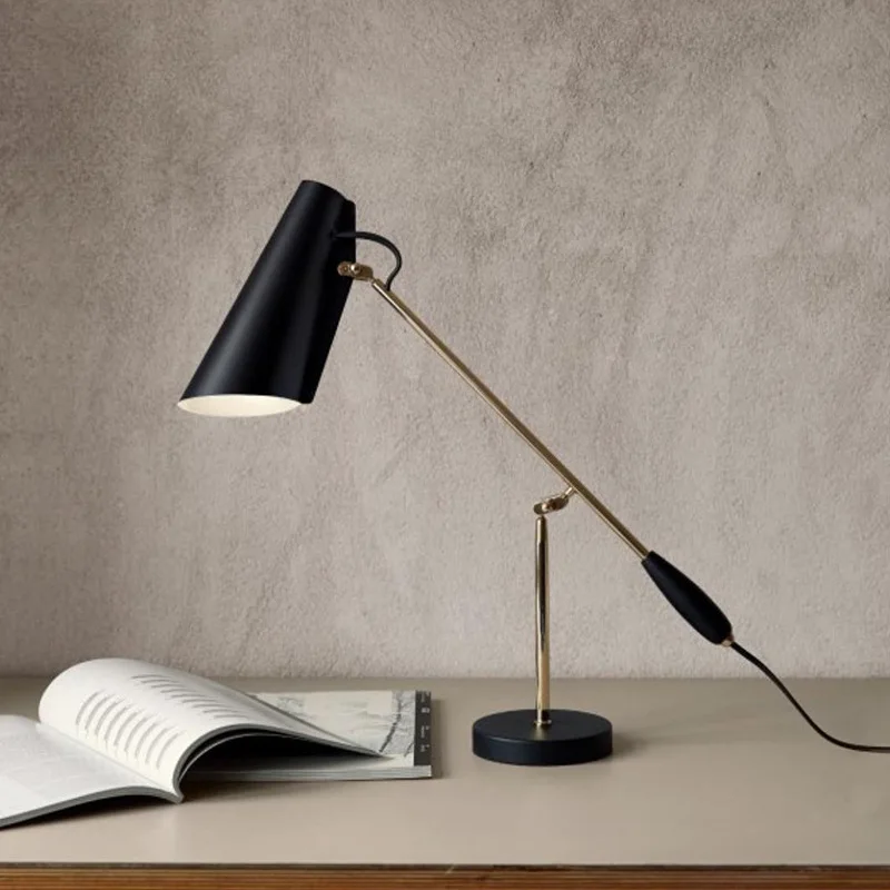 

Современная простая прикроватная лампа премиум-класса для спальни, лампа из кованого железа, атмосфера стола для бара, ресторана