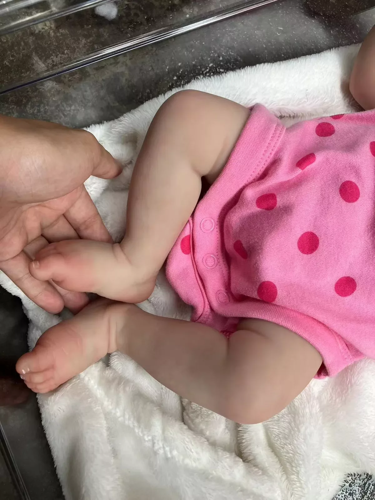 18 นิ้วสามารถเปิดปาก Pascale Soft ซิลิโคน Bebe Reborn ตุ๊กตาสาวผิวทาสีเหมือนจริงทารกแรกเกิดตุ๊กตาสาว