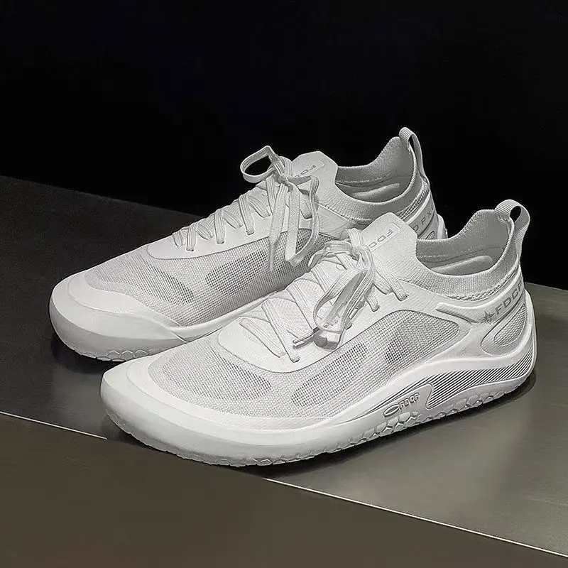 Men Barefoot Hiking Shoes Soft Sole Mesh Breathable Outdoor Trekking Sneakers Men German Army Style Training Casual Shoes