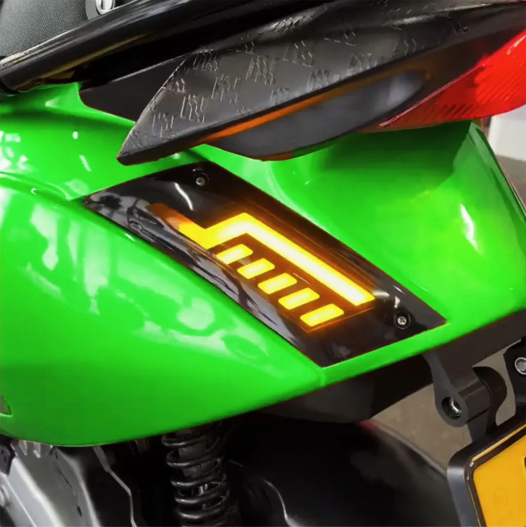 YIAALUX دراجة نارية الجبهة الخلفية E-Mark بدوره إشارات الوامض النهار تشغيل مصباح ليد لفيسبا بياجيو بياجيو البريدي 50 100