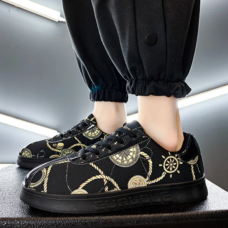 

Летняя высококачественная мужская весенняя новая версия молодежная универсальная модная модная мужская большие размеры легкая дышащая удобная