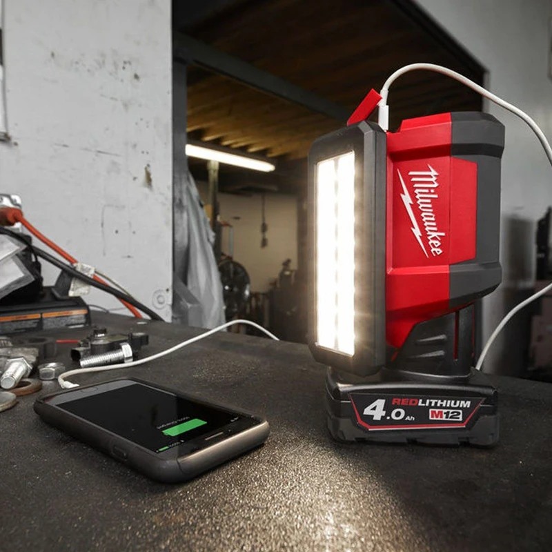 Milwaukee M12 PAL/2367 M12™ ROVER Repair Flood Light w/ USB Charging 700LM Carpentry Major Flood Light Power Tool Accessories