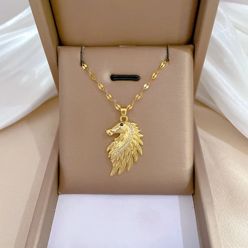 

Classic Light Luxury Charm Horse Head Necklace Exquisite Personalized Animal Stainless Steel Versatile Clavicle Chain