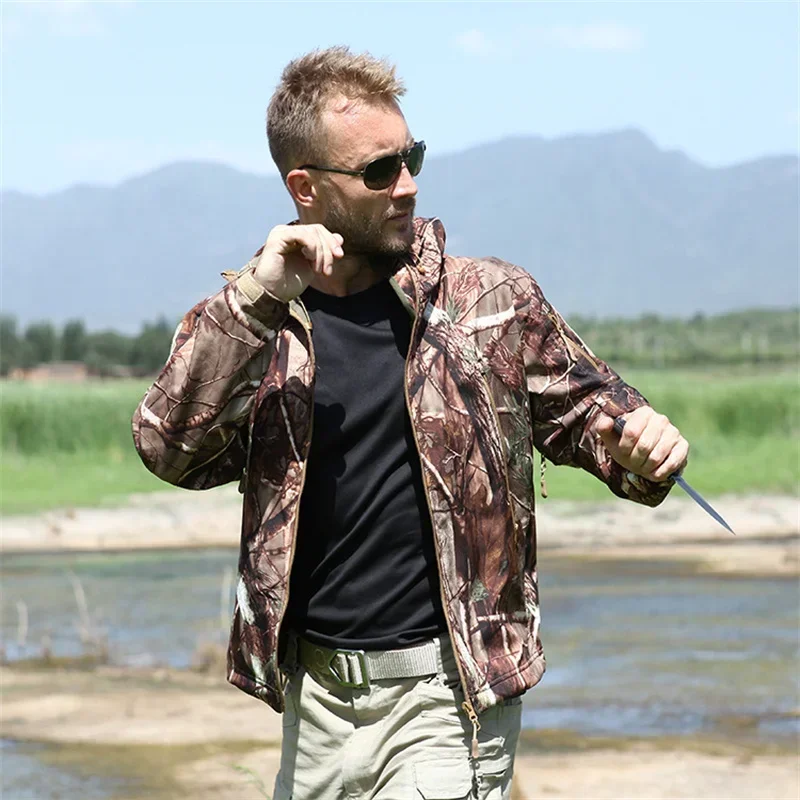 Hot GL Spring and Autumn Outdoor Camouflage Tactical Training Camping Mountaineering Riding Soft Shell Fleece Warm Jacket