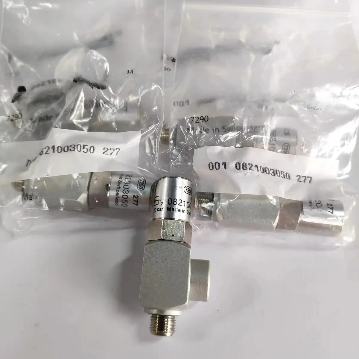 

Throttle Valve 0821003050 Pilot Operated One-Way Valve 001 0821003050 277