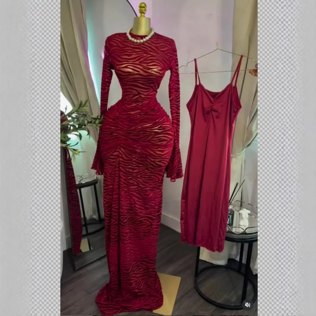 

Длинное платье 2026 с принтом, длинными рукавами, драпировкой, завышенной талией, сексуальное, полупрозрачное, комплект из 2 предметов, включая нижнее белье, платье-халат, женское