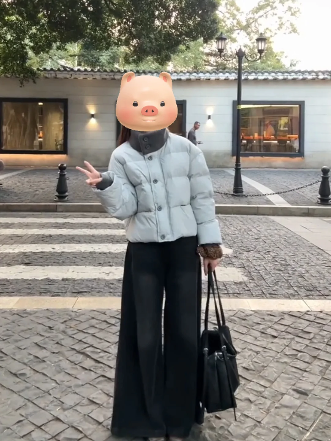 

Женская вязаная куртка с воротником-стойкой и вставками из синего хлопка, зимняя модная высококачественная универсальная теплая верхняя одежда с длинными рукавами