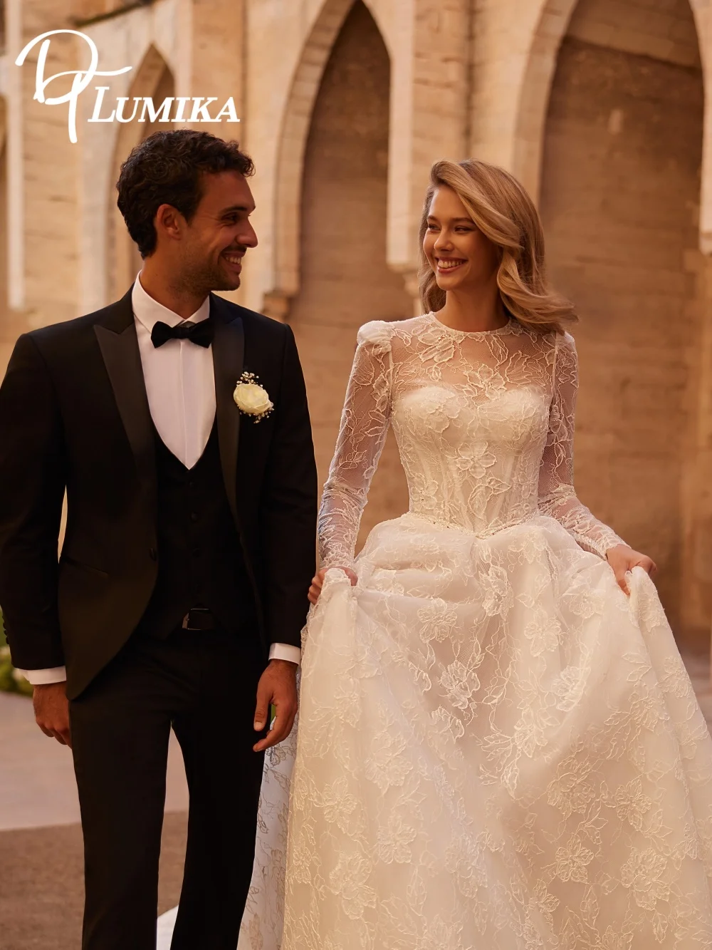 فستان زفاف كلاسيكي مزين 2026 كلاسيكي بأكمام طويلة فستان زفاف الكنيسة أنيق على شكل حرف a تول طول الأرض مخصص