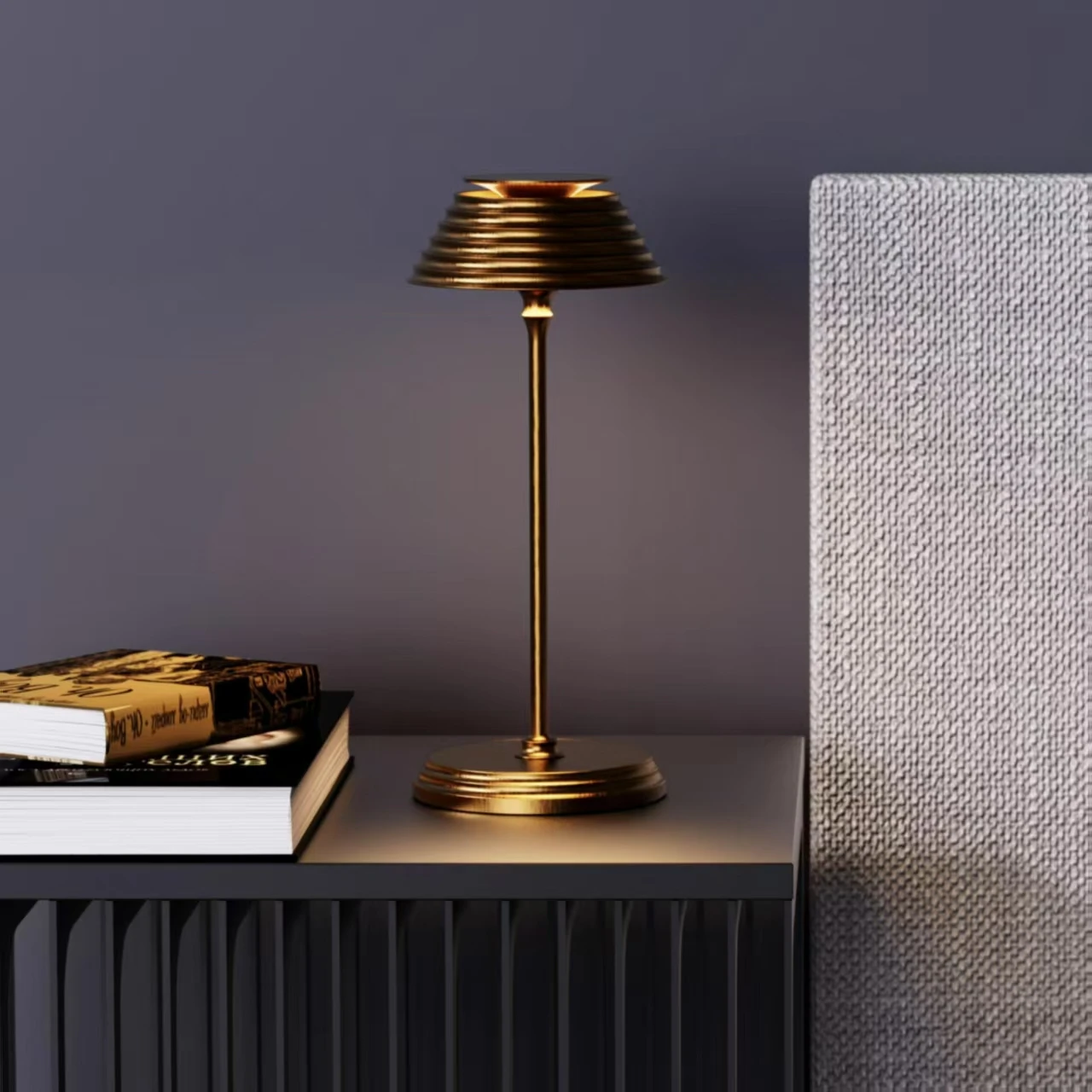 

Modern High-End Villa Lighting Table Lamp with Creative Aluminum Body for Bedside Study and Bedroom Living Room