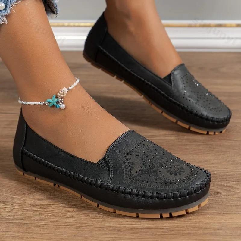 

Women's Large Size Loafers Retro Print Sewing Round Toe Comfortable Soft Sole Flats Lightweight Fashion Versatile Casual Shoes