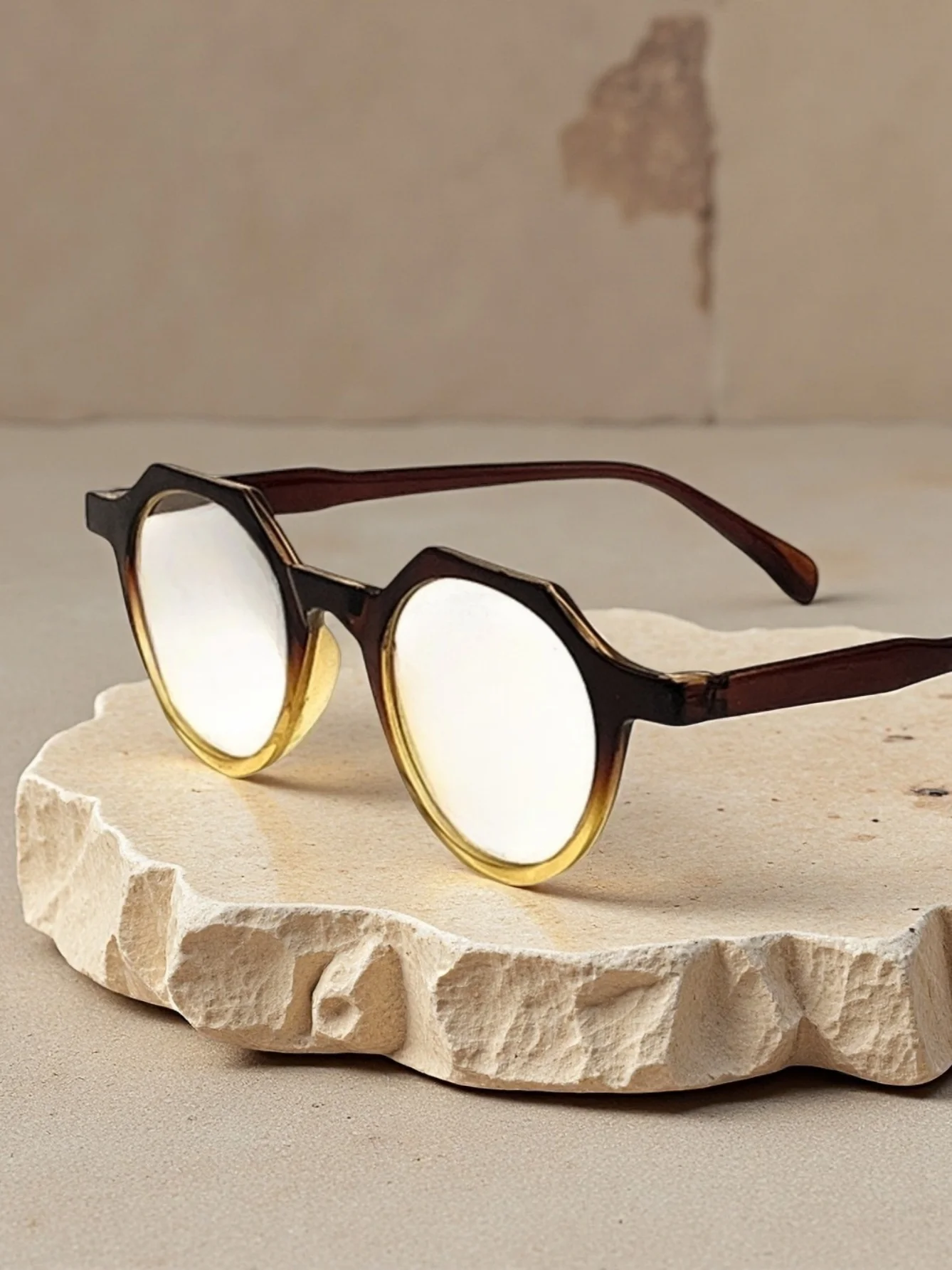 Lesebrille für Männer und Frauen, modische, ultraleichte und elegante Lesebrille aus hochwertigem Leder in Schlangenform für mittleres Alter