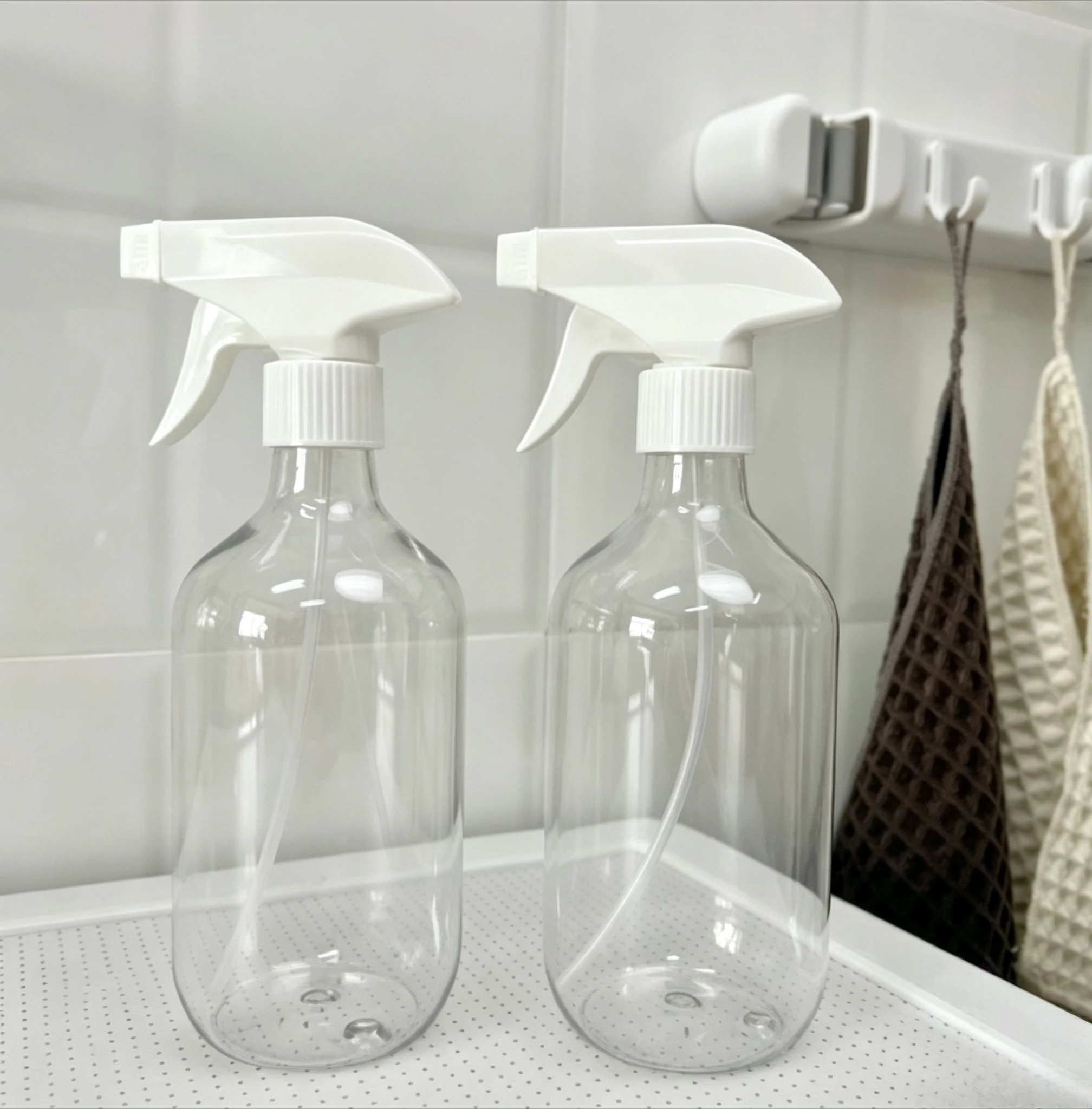 2Pcs 500ml Square Trigger Spray Bottle, Empty Dilution Sprayer for Pet Disinfectant, Household Kitchen & Car Cleaning