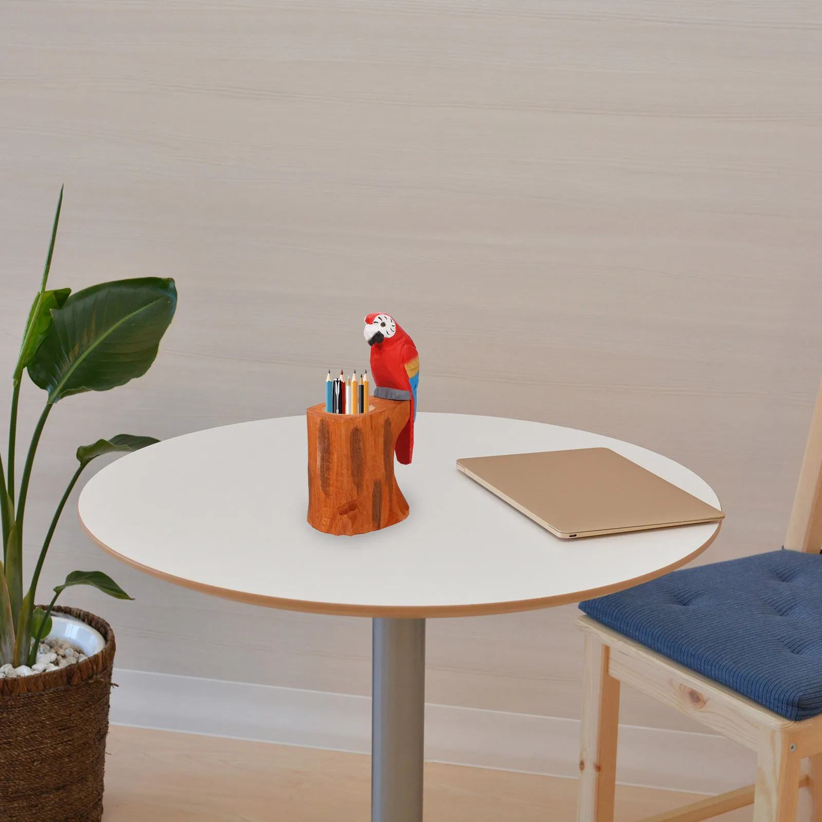 

1Pcs Wooden Cartoon Engraved Pen Holder Handmade Desktop Pencil Organizer Decorative Storage Container for Office