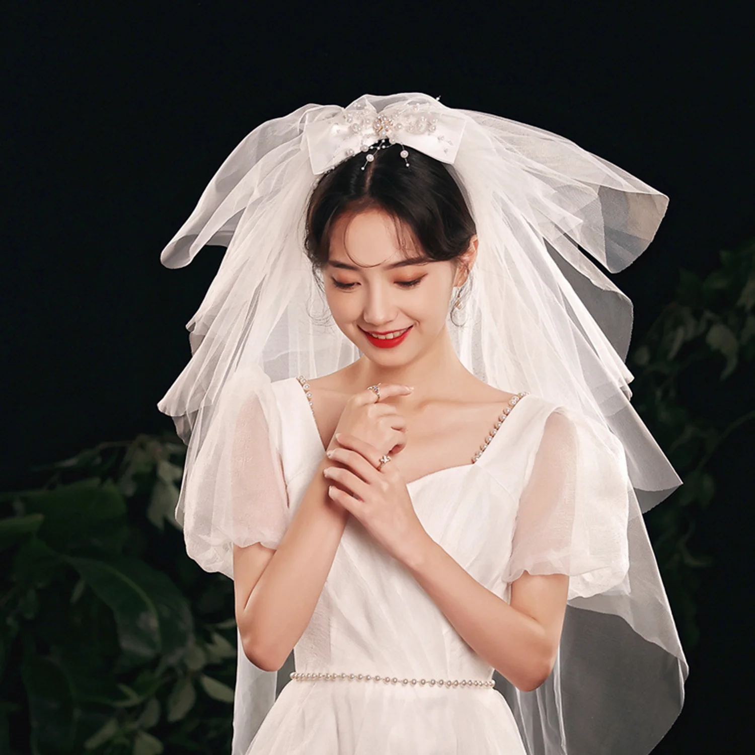Bride's Double-layered Vintage Veil With Bow Beaded Headpieces Short Elbow Wedding Headdresses For Bridal Accessories