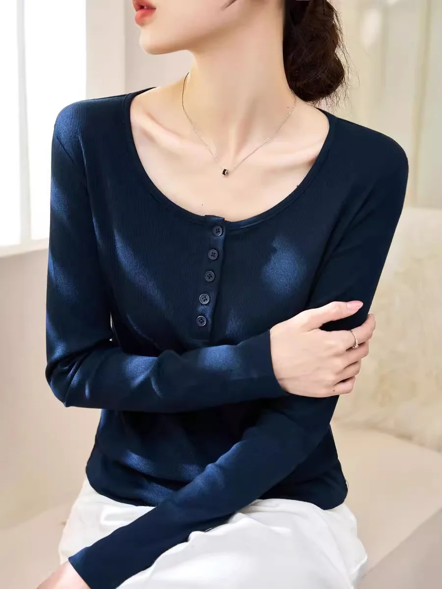 

2024 Early Autumn New Women's Long-sleeved T-shirt U-neck Ladies Wear Slim Top Soft Waxy Knitted Base T Shirt