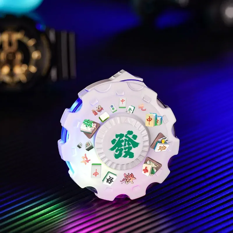 Internet celebrity creative windproof lighter, mecha fingertip gyro, gossip array, trendy play, decompression, cool