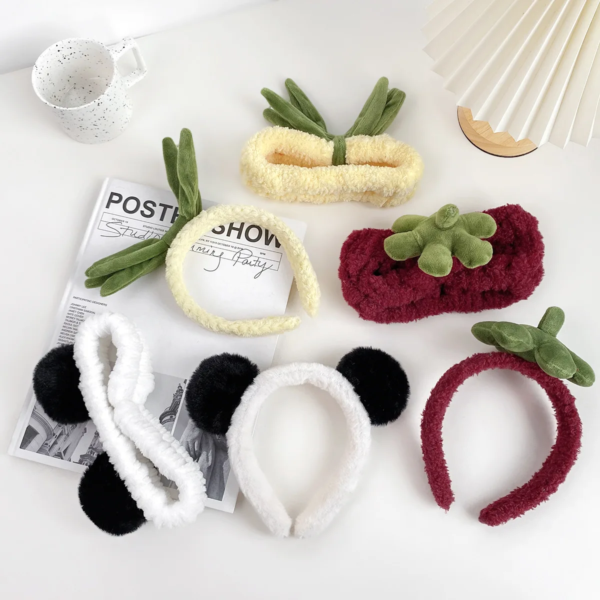 New sweet panda hair band, mask, plush headband, face wash, non-slip headband, funny headband, hair accessories.
