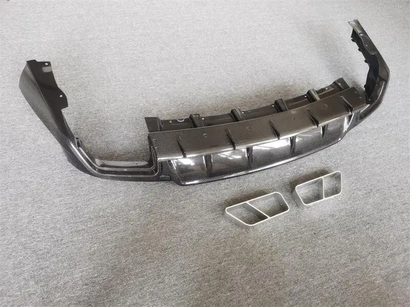 

Задний бампер из углеродного волокна, диффузор, спойлер с насадками для выхлопных газов, подходит для Maserati Levante