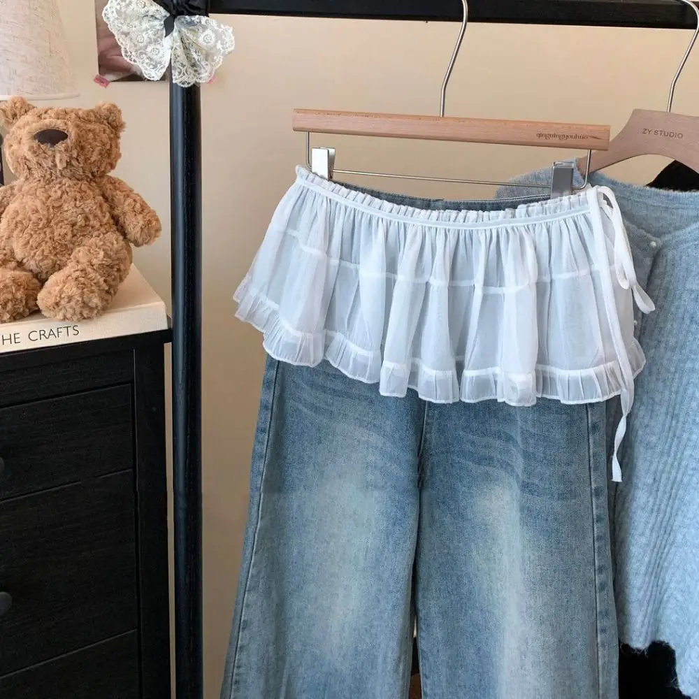 Рисунок 2 - Модная милая кружевная мини-юбка с цветочным принтом