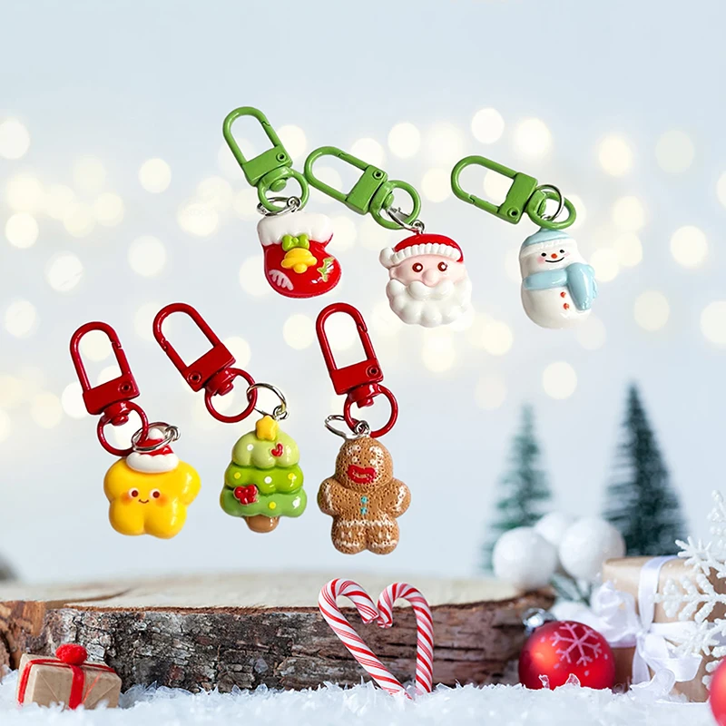 Cute Christmas Key Chain Cartoon Gingerbread Man Santa Snowman Doll Pendant Xmas Tree/Sock Key Ring Backpack Charms Bag Decor