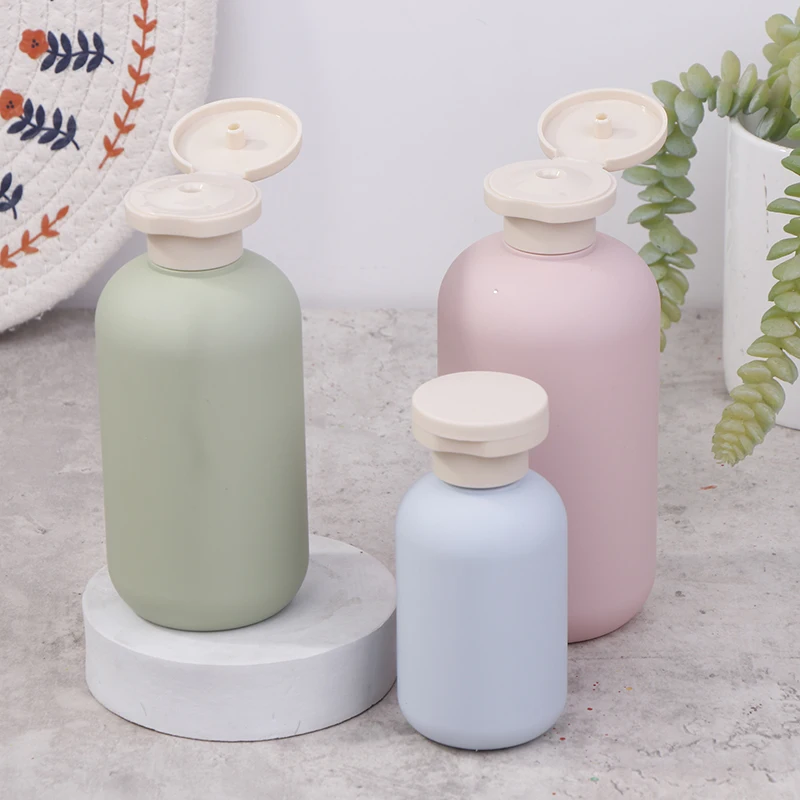 

3Pcs Empty 100/200/300ml Squeeze Bottles With Flip Cap Refillable Plastic Travel Refillable For Lotion Shampoo Conditioner