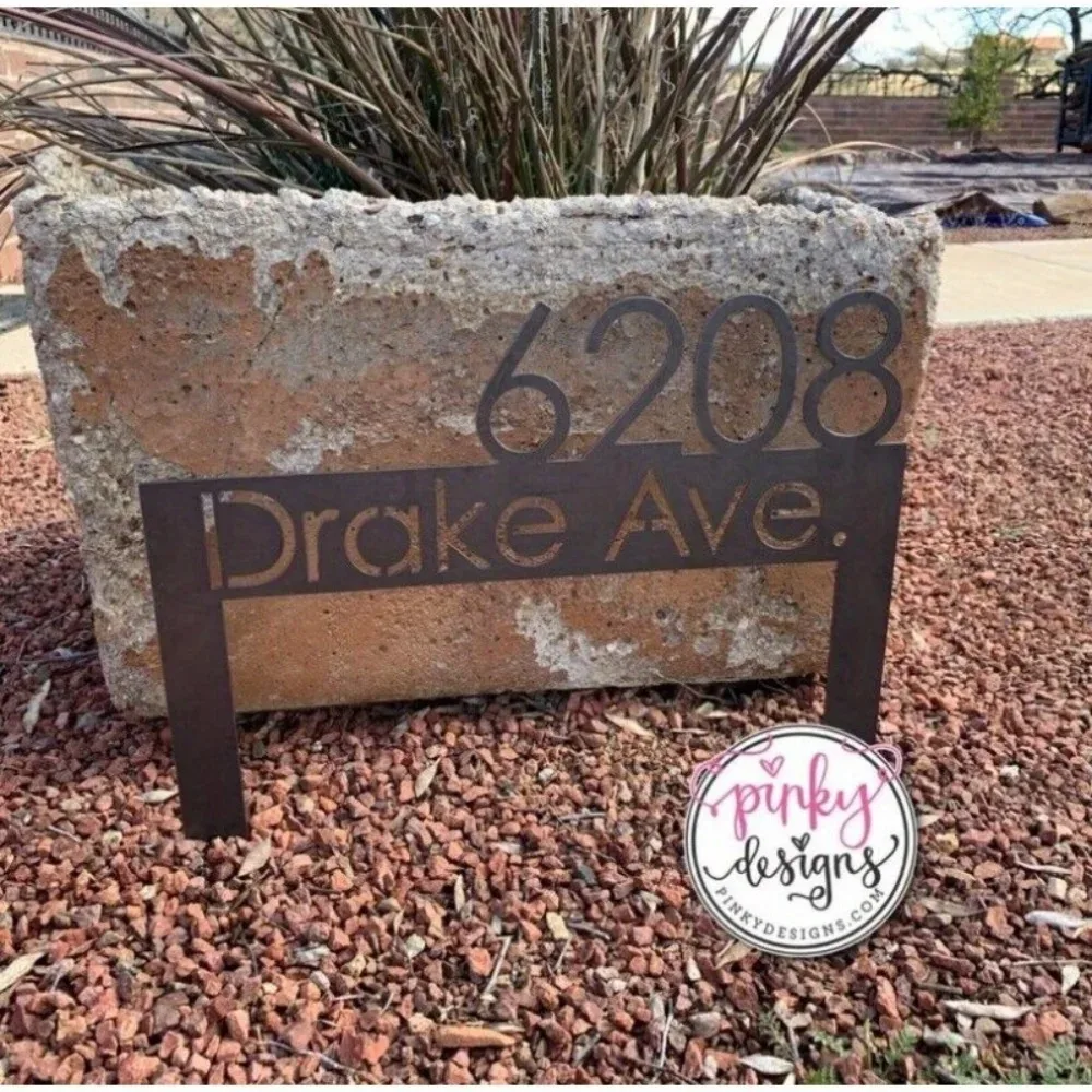 Enhance Your Home's Exterior with 1pc Chic Personalized Metal Address Sign, Featuring Street Name, for A Sophisticated Yard Look