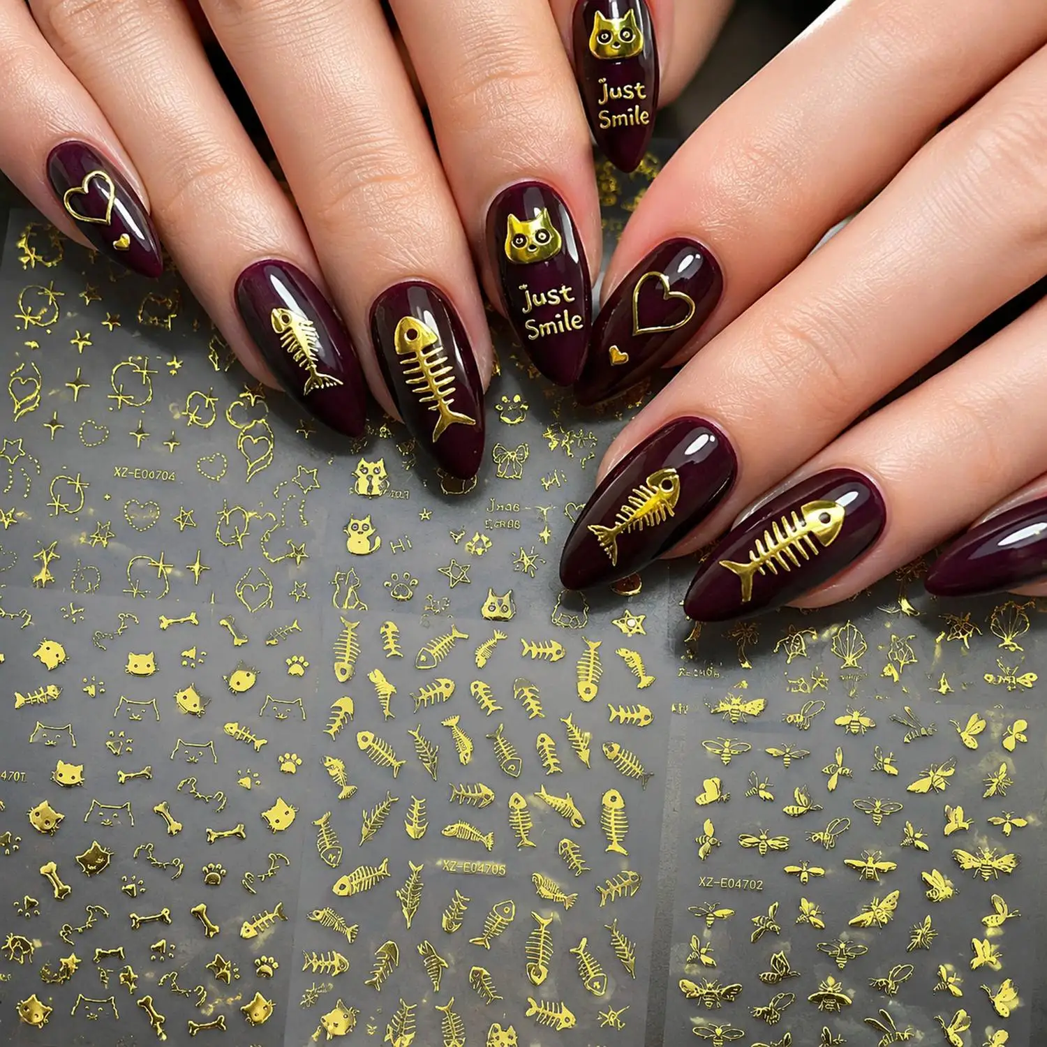 6Pcs 3D Cat Dog Relief Gold Foil Nail Sticker Fishbone Shape Gold Foil Nail Decal Fashion Art Gold Foil Nail Slider