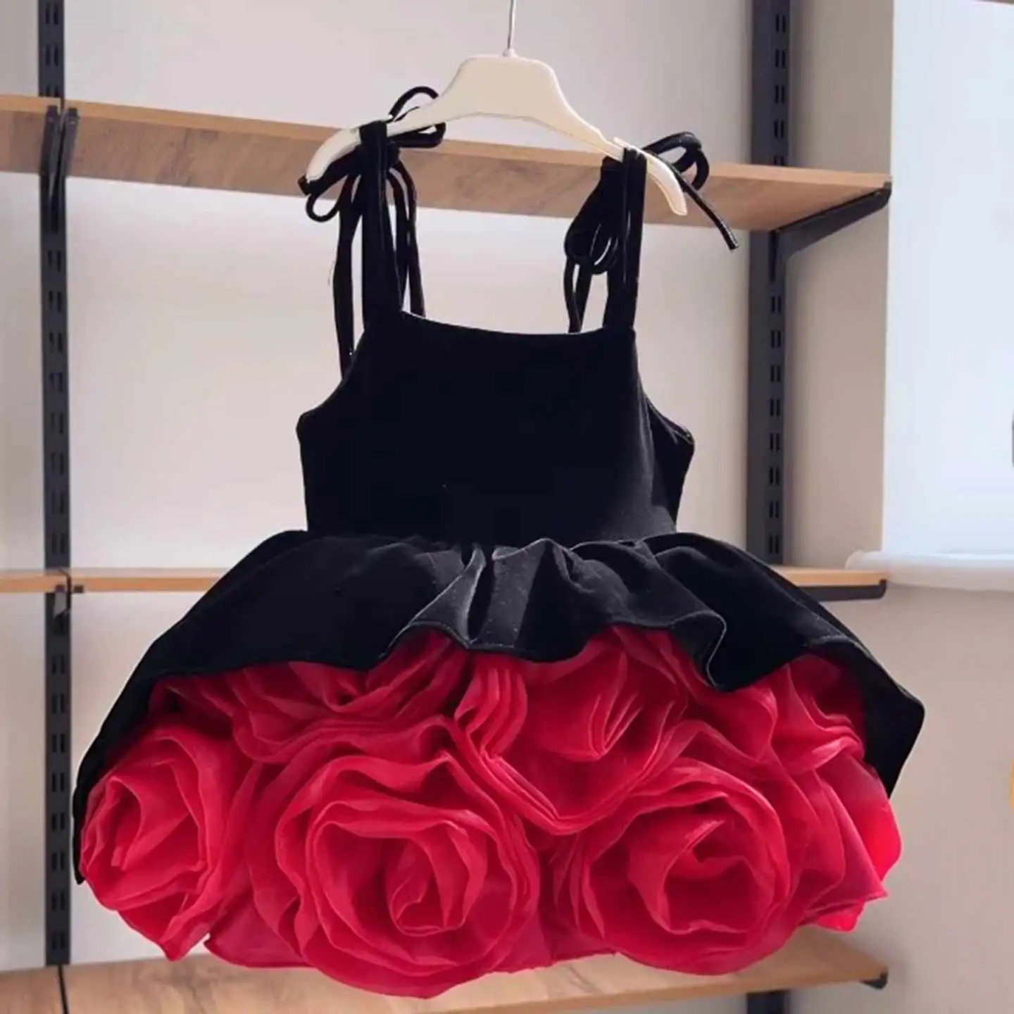 Dreamy Vow D003 Flower Girl Dress Girls Black Velvet Strap Gown 3D Red Rose Tulle Skirt Princess Dress for Birthday & Wedding