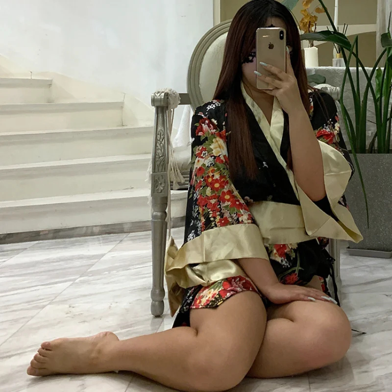 

Plus Size Women Print Japanese kimono Sexy lingerie Lace up Bathrobe Temptation Pajama Uniform Set Cosplay Uniform Sexy Kimono