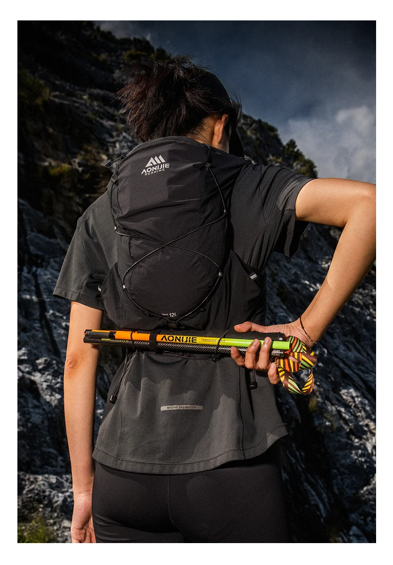 AONIJIE E4204 Carbonfaser Faltbare Trail-Running-Stöcke Leichtgewichtige EVA-Griffe Verstärktes Rohr Schnellverschluss-System für Trail Running – Detail 13