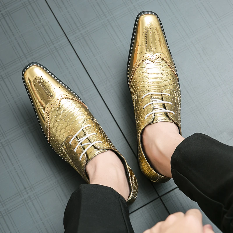 

Men large-sized fish scale patterned block shoes with carved patterns niche high-end feel hosting performance shoes