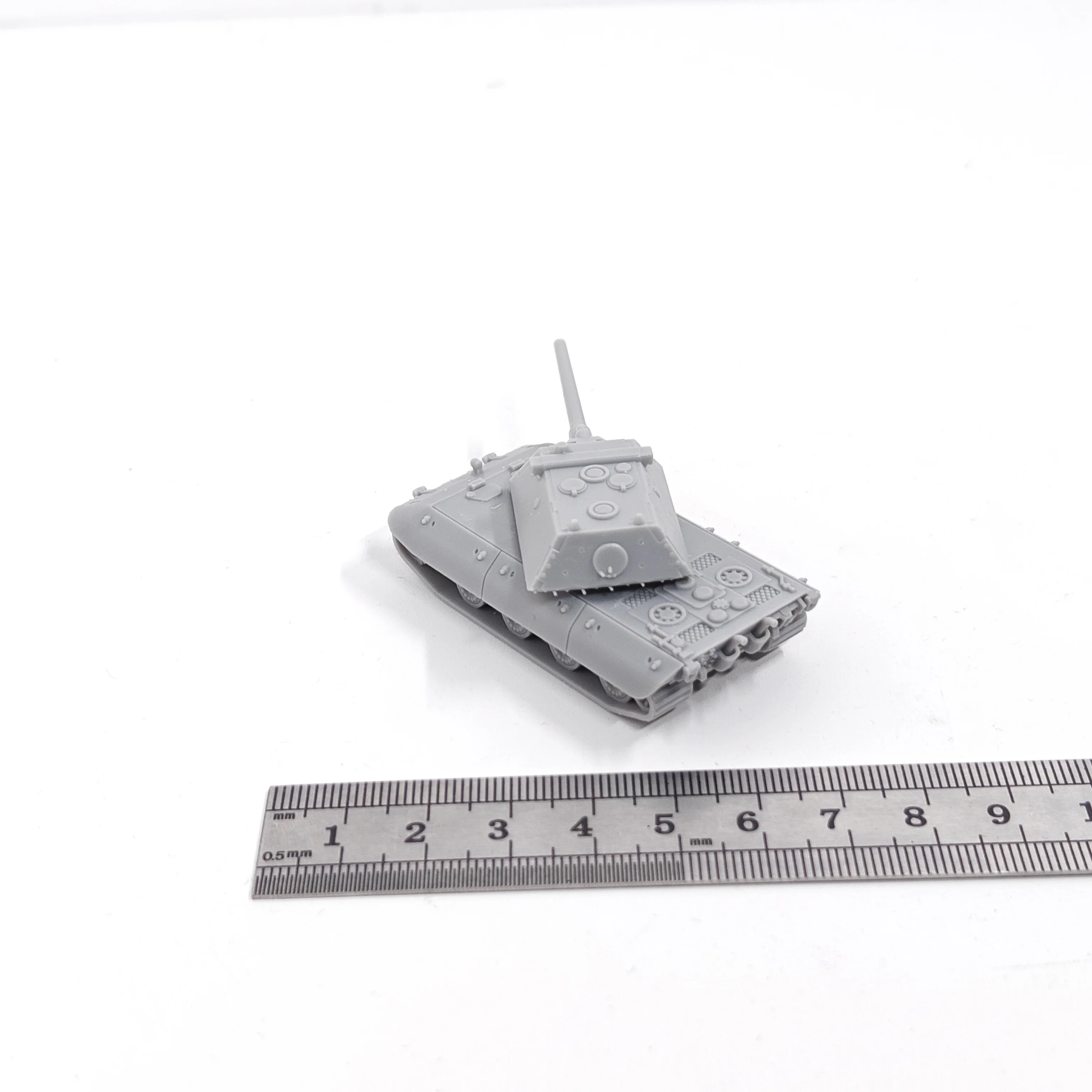 1/144 스케일 E-100 중전차(크럽 터렛 버전) 모델 키트