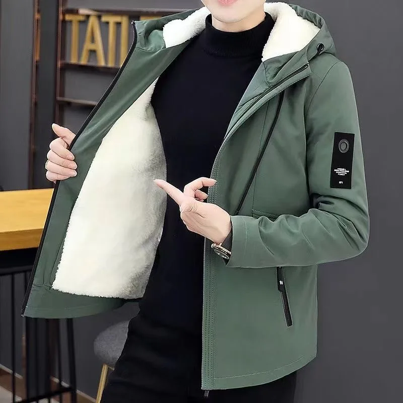 

New Autumn and Winter Fashion Trend With Thick Fleece and Warm Hooded Jacket For Men's Casual Loose Sports High-Quality Jacket