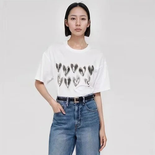 2025 principios de primavera nuevo alfabeto inglés amor impreso algodón Beige camiseta de manga corta para mujer