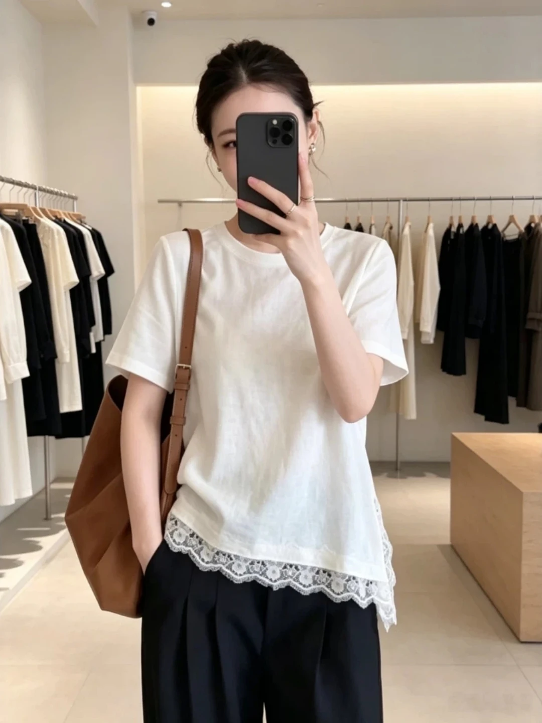 White Lace Trim Short Sleeve T-Shirt Women's Summer 2026 New plus Size Beautiful Top Korean Style Creative Design Commute Wind
