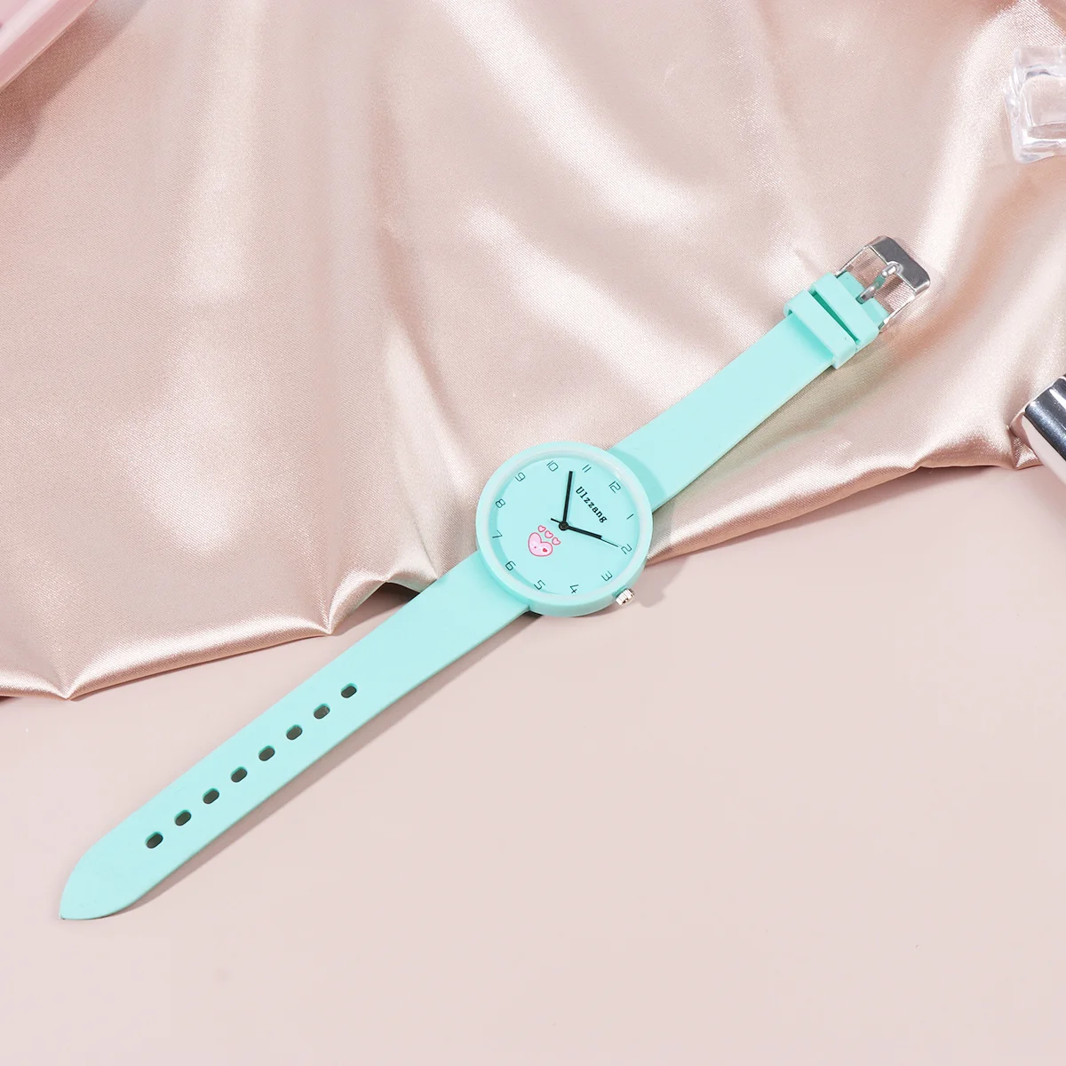 

Waterproof Quartz Watch Light Green Minimalist Fashion Kids Wrist Watch Accurate Timekeeping Gift Wrist Decoration