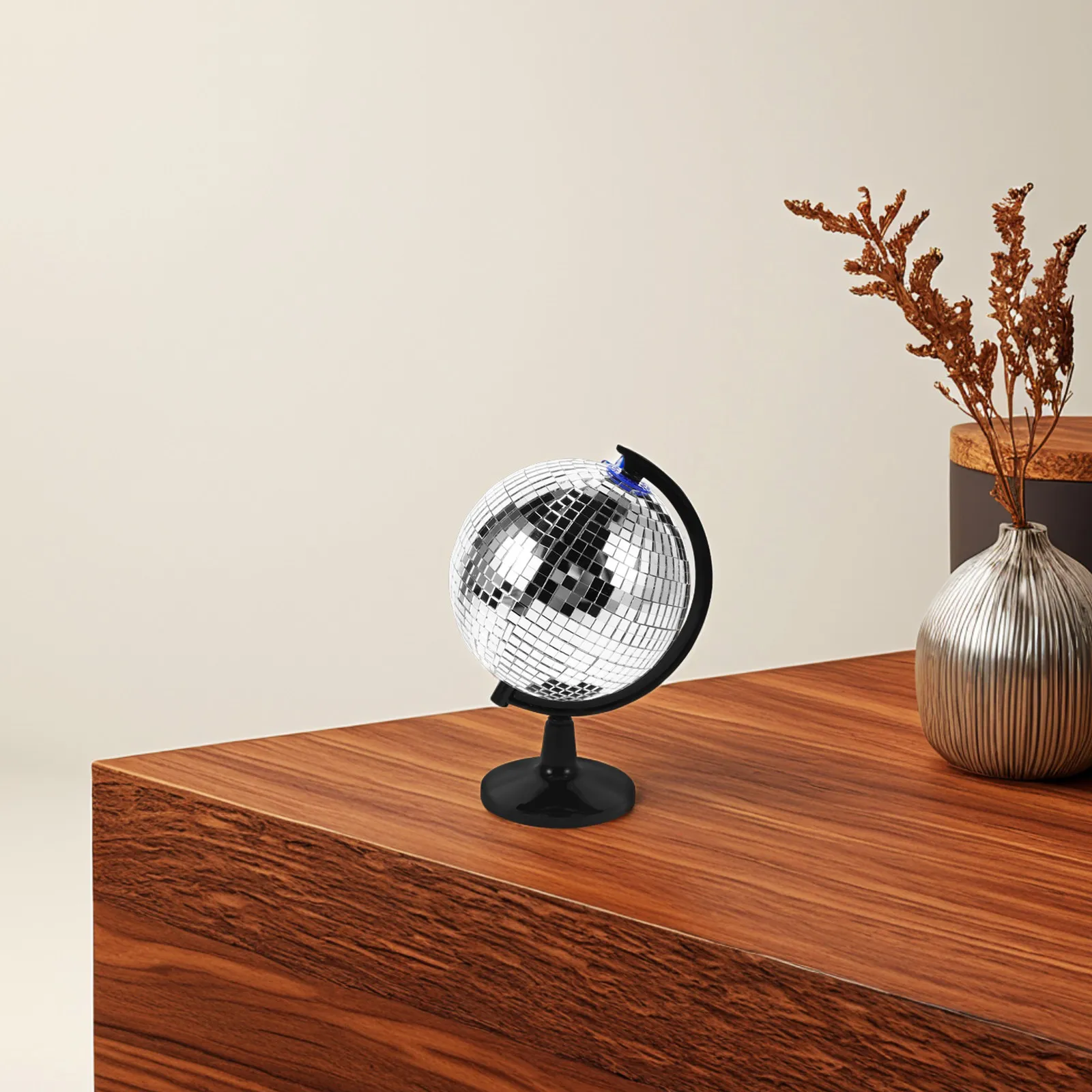 

Уникальный серебряный глобус в стиле диско-шара, вращающийся, отражающий свет, для офисного стола, крутой вращающийся глобус-аксессуар