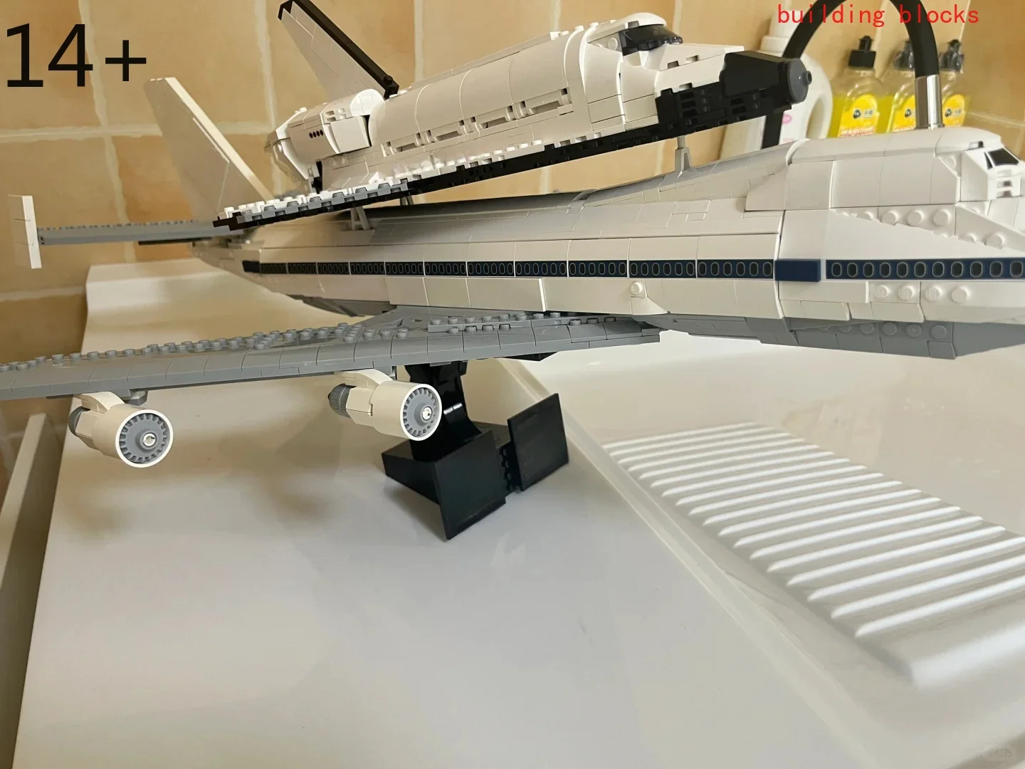 

Креативные строительные блоки, модель ракеты, космический шаттл MOC, подарок для детей, мальчиков и девочек, сувенир на день рождения