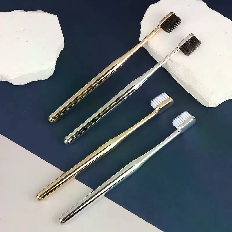 

1/2/3/4PcsSoft Toothbrush Luxury Gold Toothbrushes Adult Tooth Brush Cheap Teeth Cleaning Tools Women Men Couples Dental Brushes