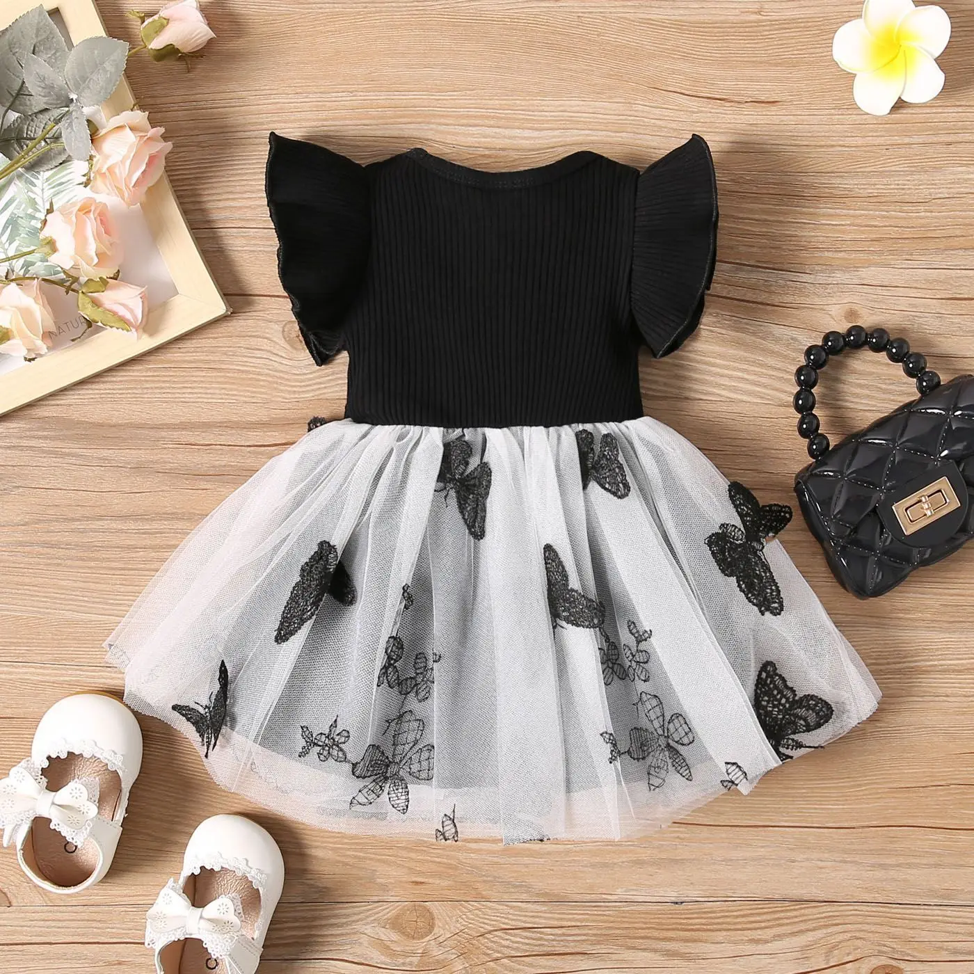 0-3 Years Old Summer New Baby Girl Round Neck Flying Sleeve Bow Design Stitched Mesh Fashion Casual Dress