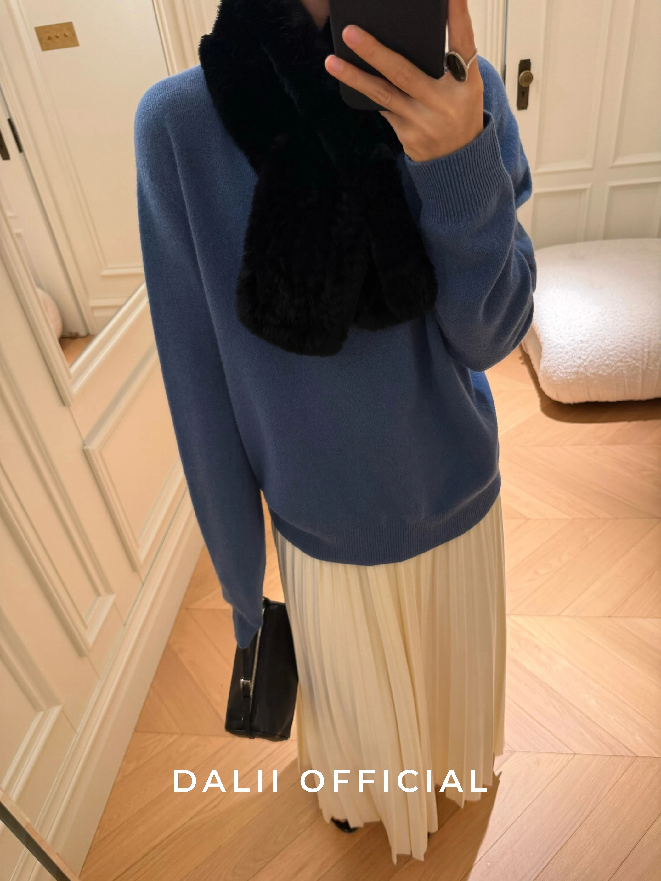 

Теплый вязаный шарф-воротник из мягкого кроличьего меха для женщин: модный аксессуар для повседневной носки и поездок на работу