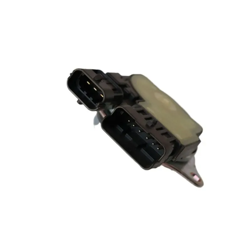 Suitable for motor engine drive arm