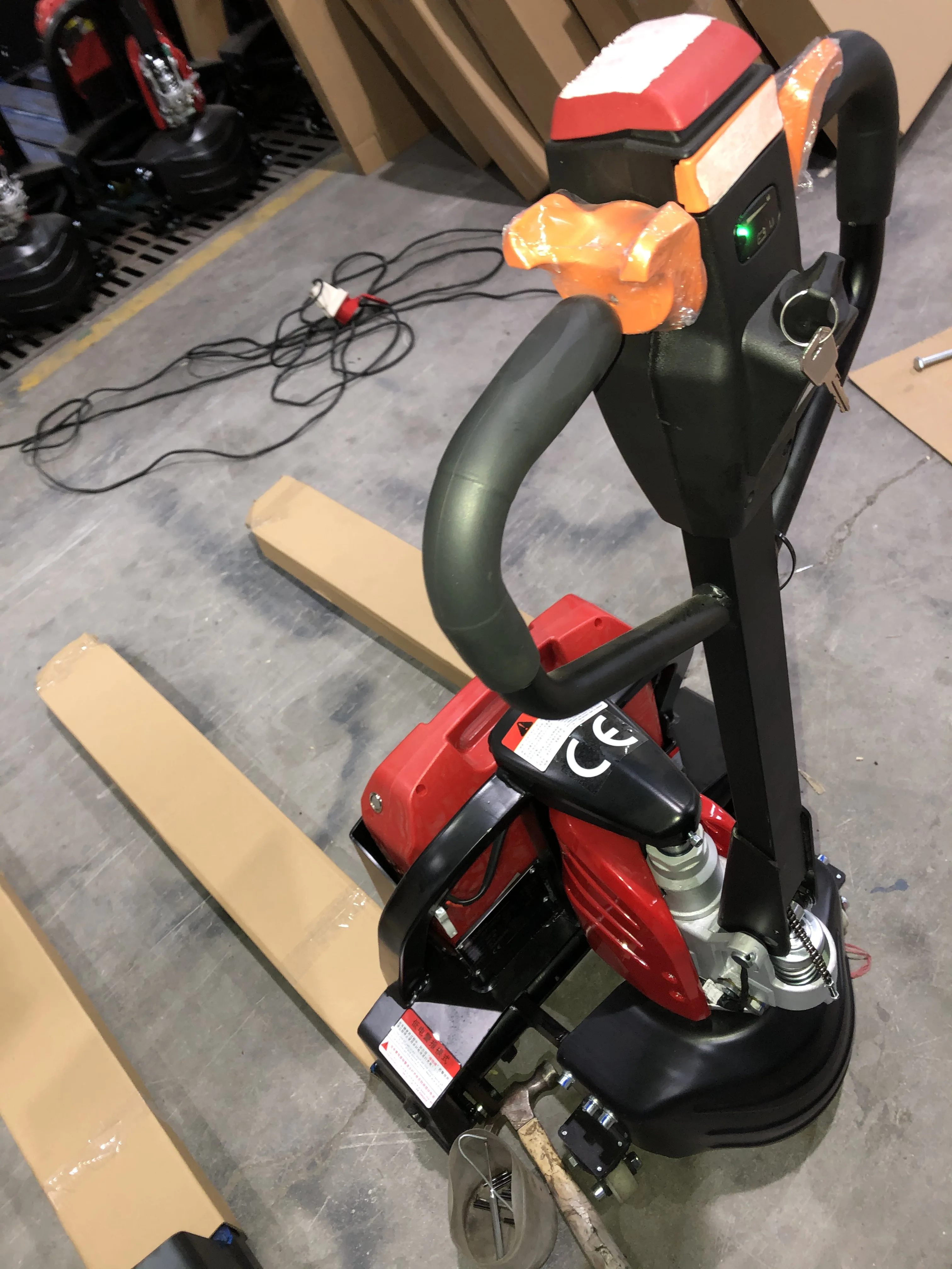 EverLIFT 1500kg 1800kg 2000kg Power Pallet Jack Lithium Battery Good Quality Electric Pallet Truck