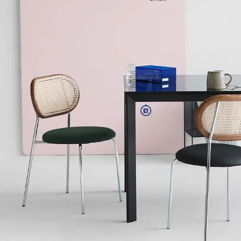 Puf sillas de comedor de ratán estilo playero sillas de comedor de lujo Silla de dormitorio al aire libre muebles Plegables para cafetería