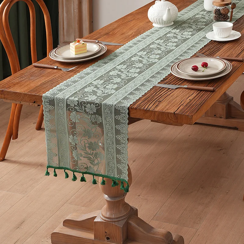 American Retro Pastoral Style Morning Glory Flower Bud Silk Ribbon Tassel Table Flag Lace Crochet Table Runner for dining tables
