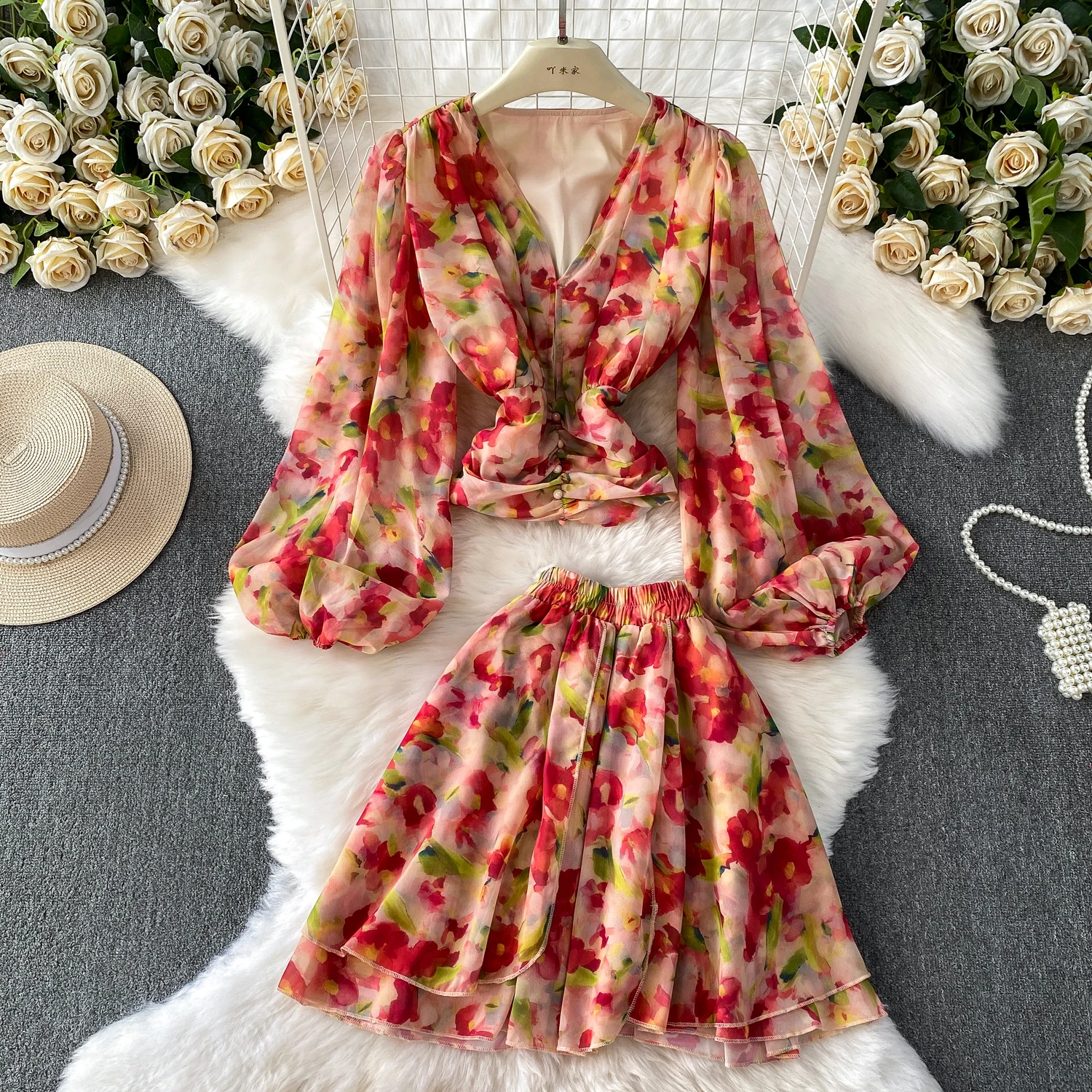 

Summer Printed Skirt Two-piece Suit V-neck Lantern Sleeve Shirt A-line Skirt Set French Fashion Elegant Women's Matching Sets