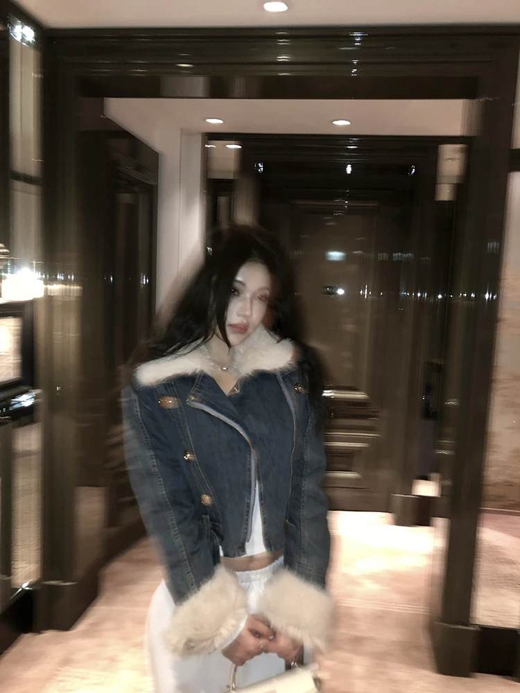 

Джинсовая куртка Berlin Girl с отстегивающимся меховым воротником, ретро-стиль, хлопковая, на молнии, повседневная, для зимнего сезона